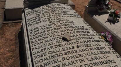 Panteón hecho por familiares. Fuente: Mapas de Memoria.