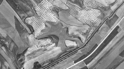 Vista área 1956 de la posición de Olivares en el paraje de Los Hijares Fuente: https://fototeca.cnig.es/fototeca/